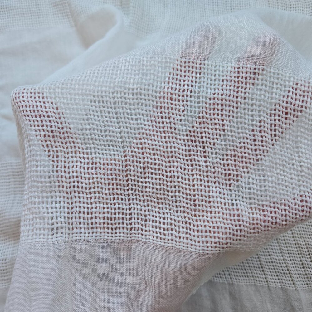 Lightweight Scarf With Open Weave Mesh Detailing - image 4